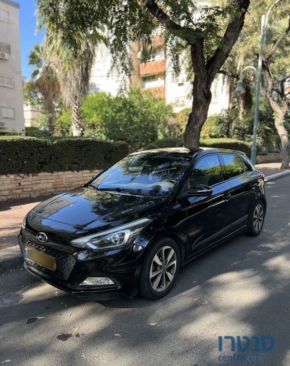 2018' Hyundai i20 יונדאי photo #3