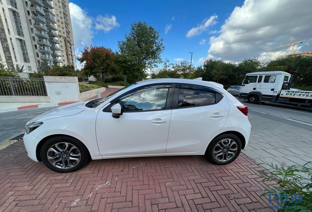 2019' Mazda 2 מאזדה photo #2