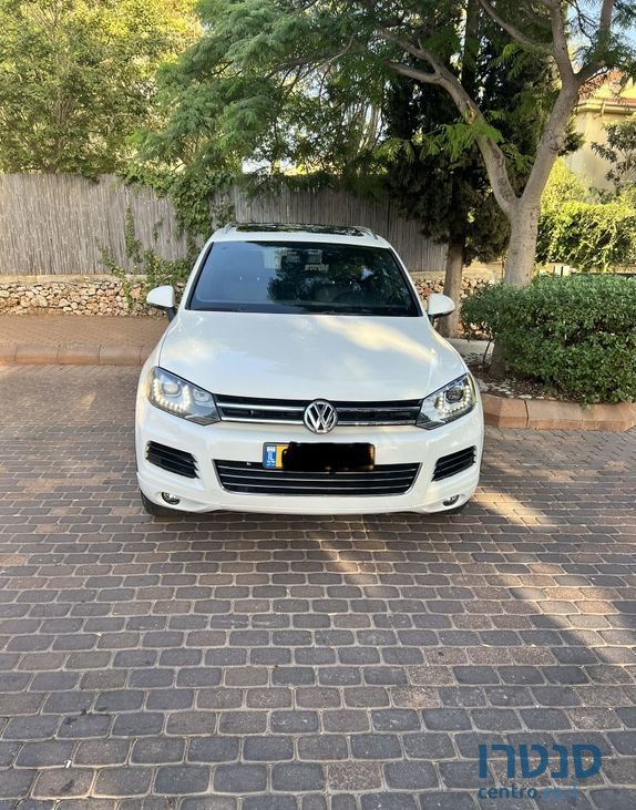 2011' Volkswagen Touareg פולקסווגן טוארג photo #5