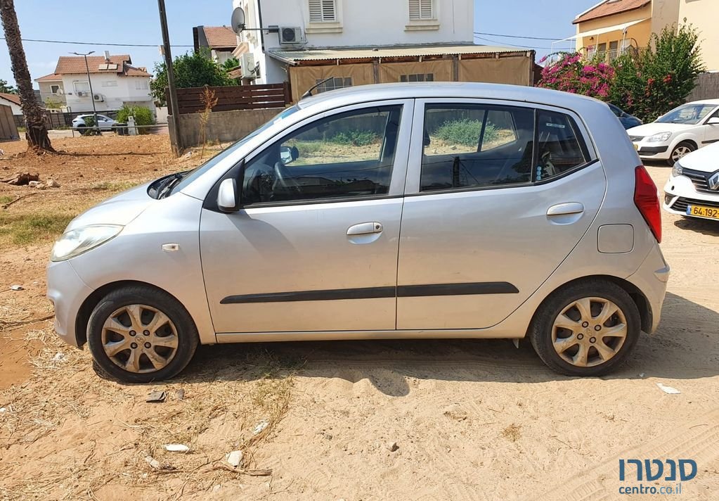 2012' Hyundai i10 יונדאי photo #3