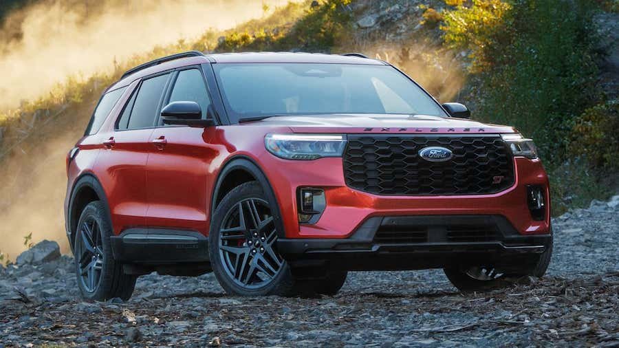 2025 Ford Explorer Gets New Looks, New Tech, $41,220 MSRP