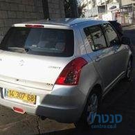 2009' Suzuki Swift סוזוקי סוויפט photo #1