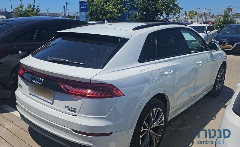 2021' Audi Q8 אאודי photo #3