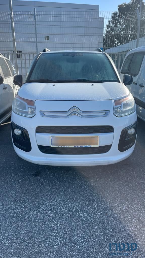 2017' Citroen C3 Picasso סיטרואן C3 פיקאסו photo #1