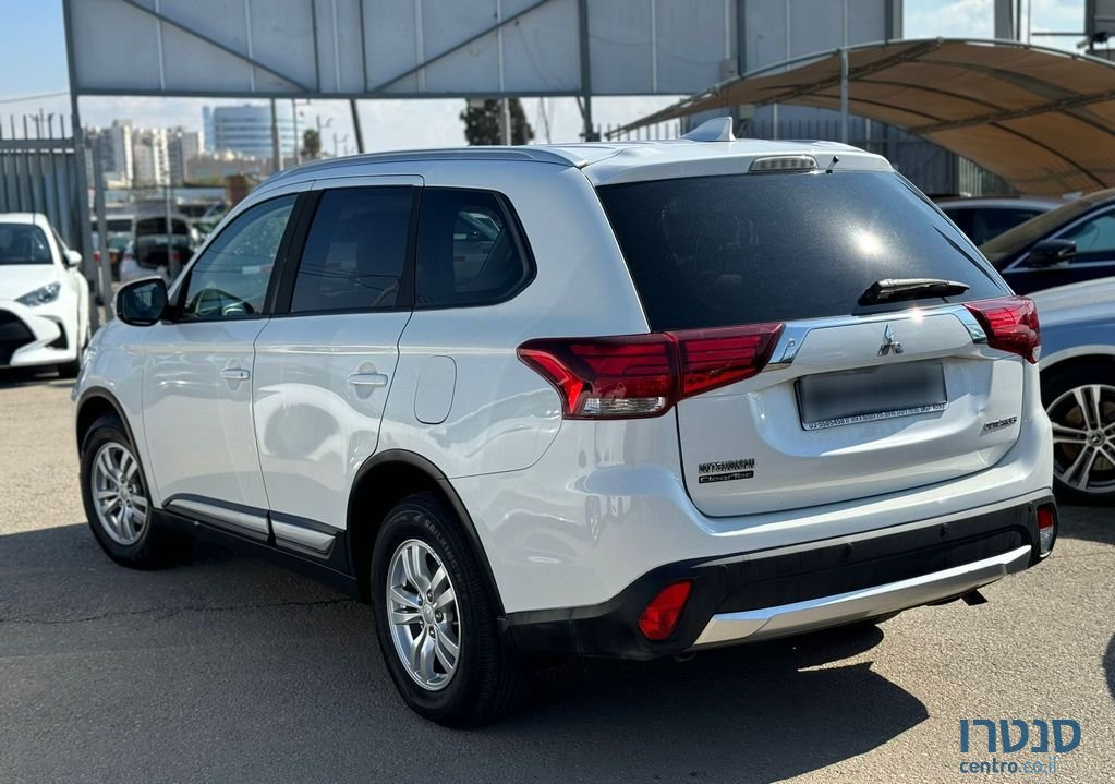 2019' Mitsubishi Outlander מיצובישי אאוטלנדר photo #5
