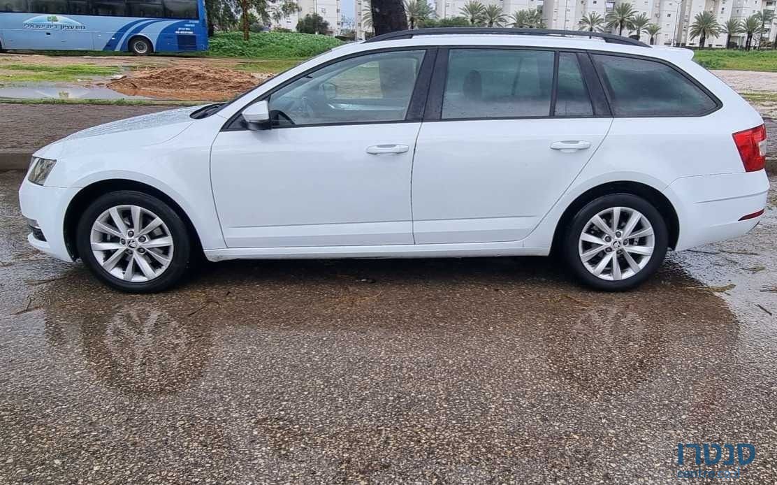 2019' Skoda Octavia סקודה אוקטביה photo #3