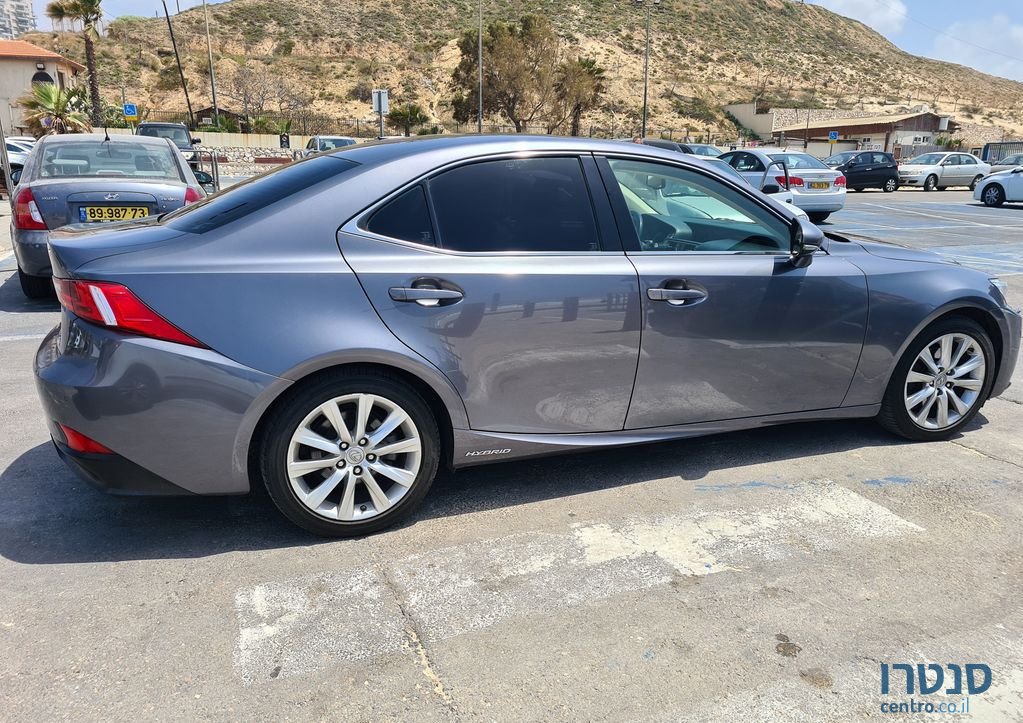 2015' Lexus Is300H לקסוס photo #5