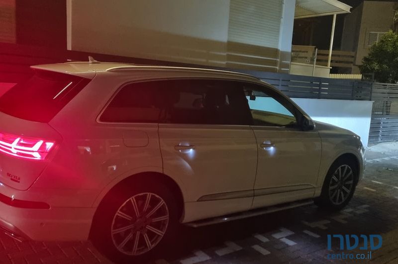 2019' Audi Q7 אאודי photo #3