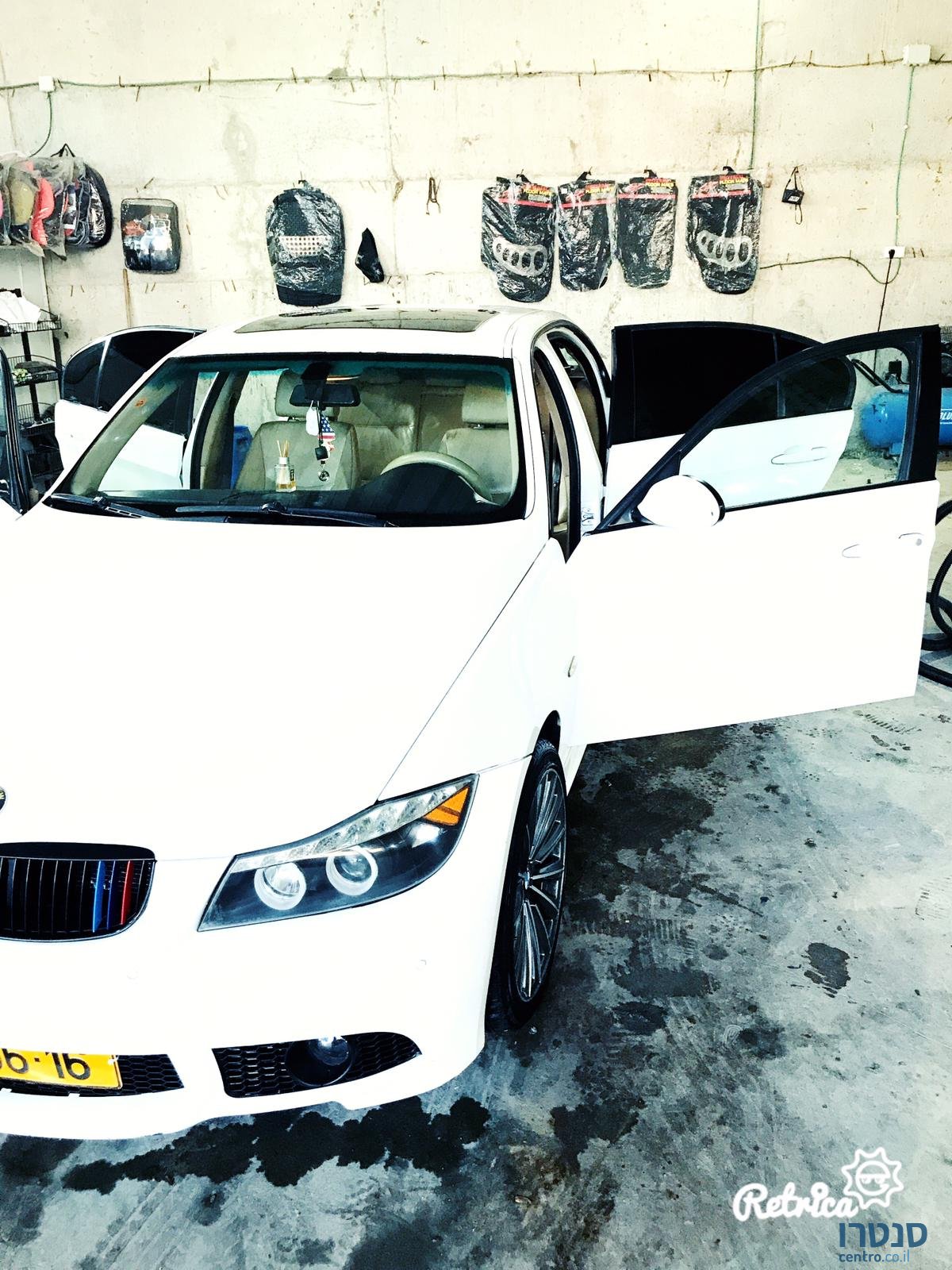 2007' BMW 3 Series photo #7