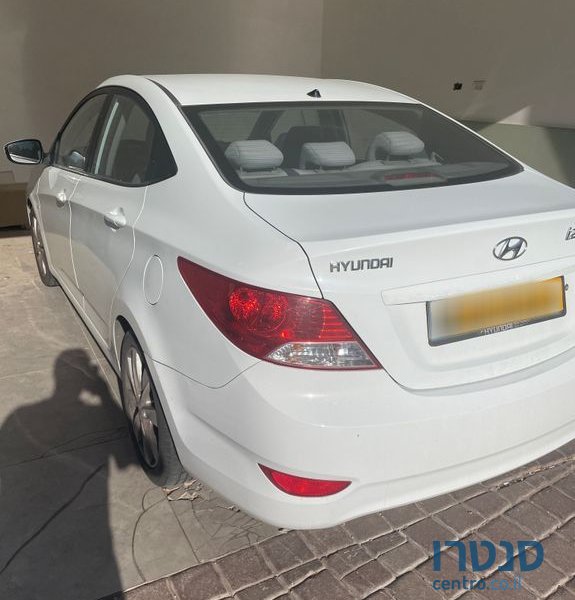 2012' Hyundai i25 יונדאי אקסנט photo #1