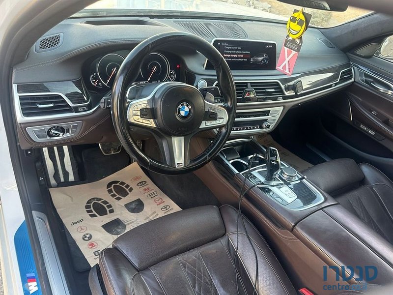 2019' BMW 7 Series ב.מ.וו סדרה 7 photo #4