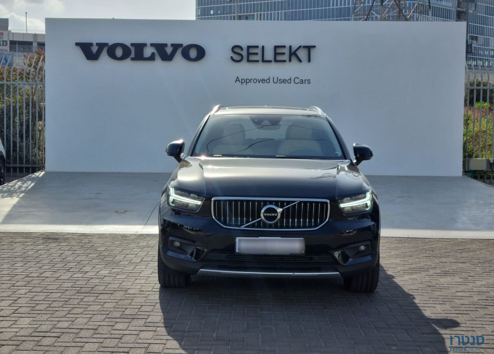 2022' Volvo XC40 וולוו photo #2