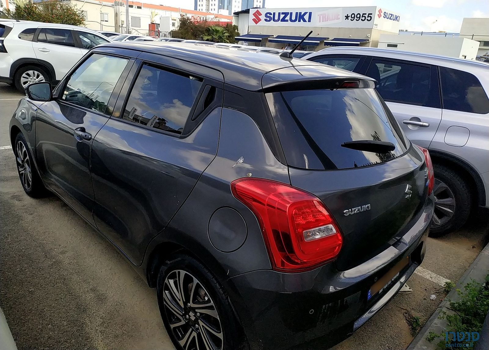2022' Suzuki Swift סוזוקי סוויפט photo #5