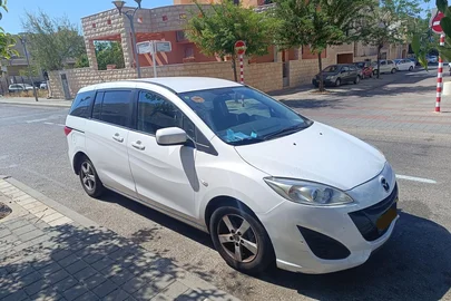 2011' Mazda 5 מאזדה