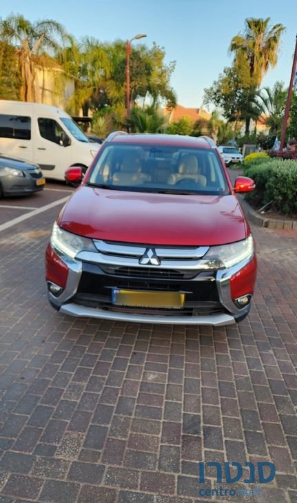 2017' Mitsubishi Outlander מיצובישי אאוטלנדר photo #2