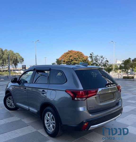 2017' Mitsubishi Outlander מיצובישי אאוטלנדר photo #5