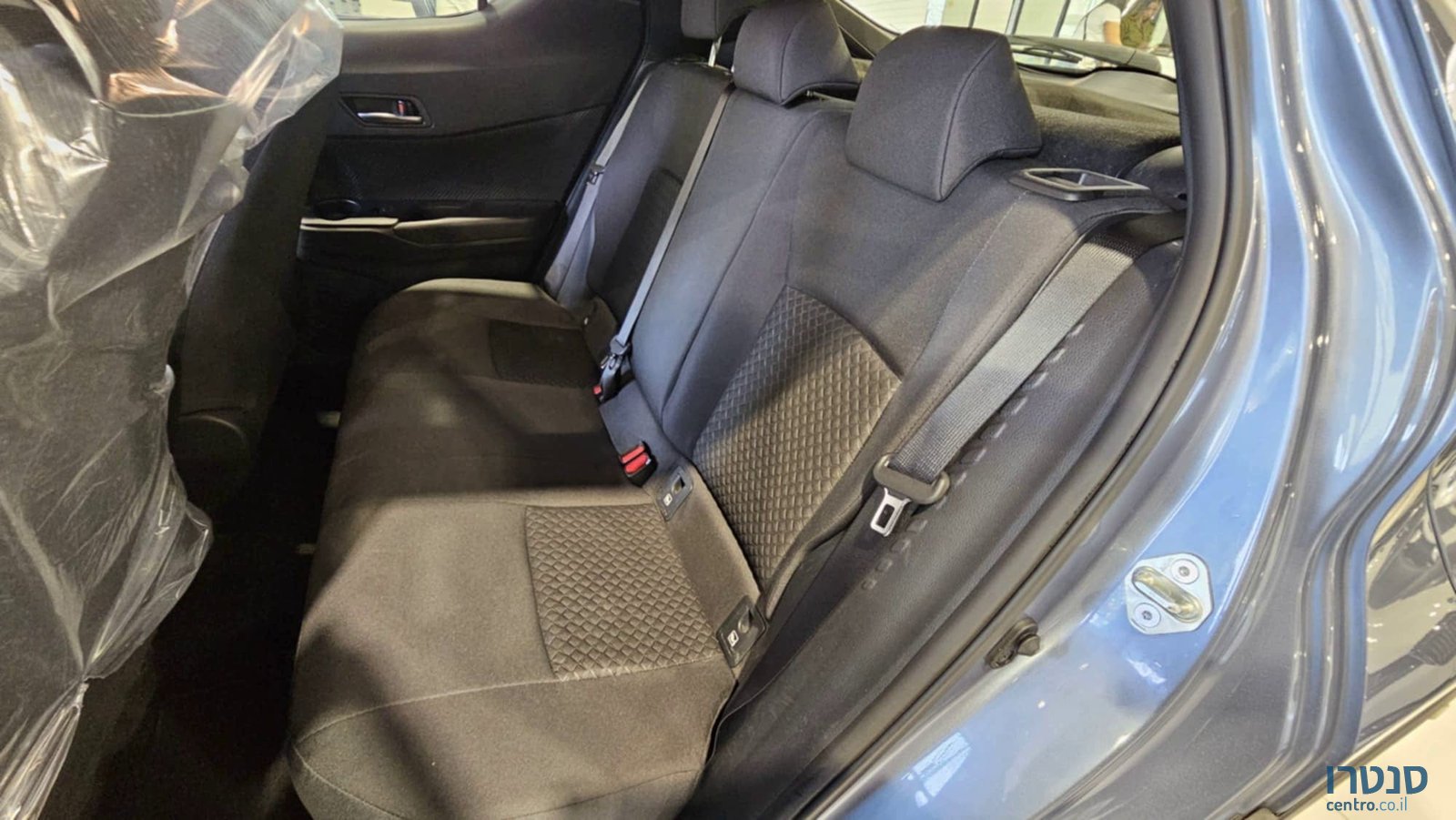 2022' Toyota C-HR photo #6