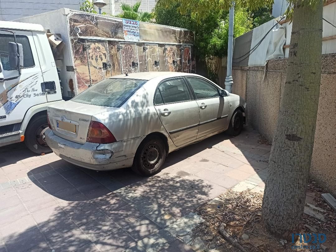 2005' Toyota Corolla טויוטה קורולה photo #1