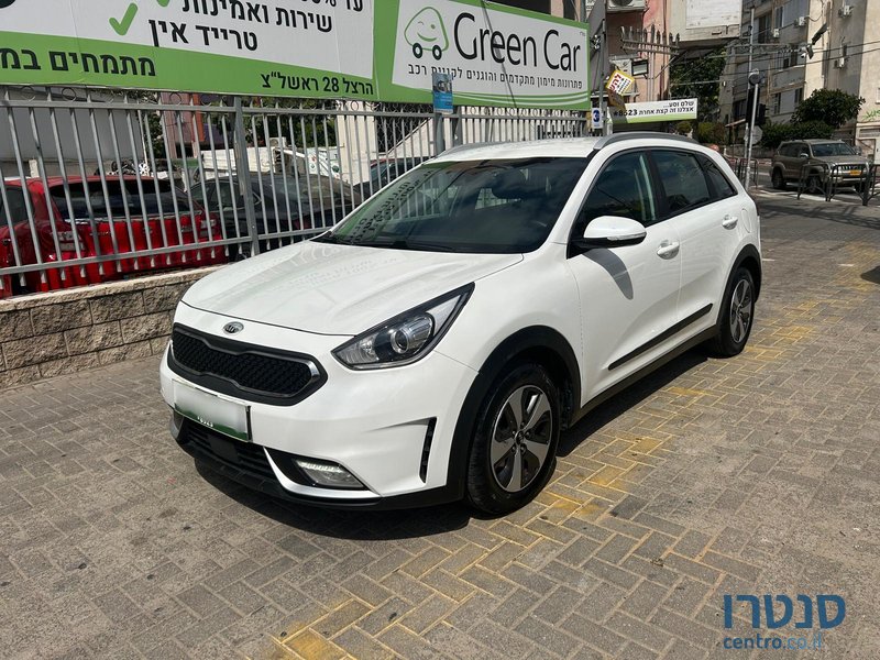 2019' Kia Niro photo #1