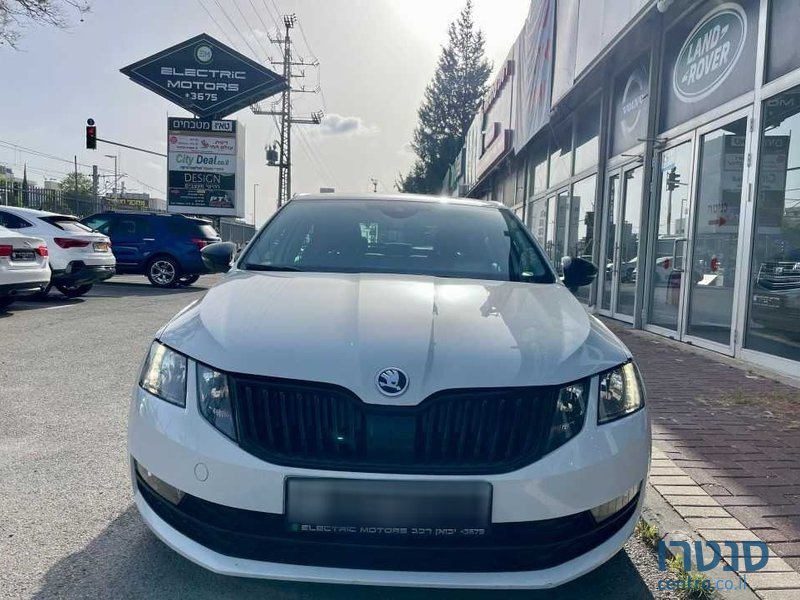 2020' Skoda Octavia סקודה אוקטביה photo #2