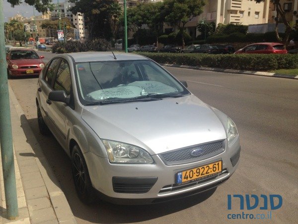 2007' Ford Focus photo #1