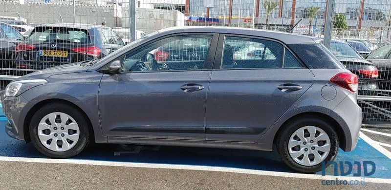 2018' Hyundai i20 יונדאי photo #2