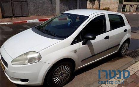 2008' Fiat Grande Punto אקטיב ‏1200 photo #2