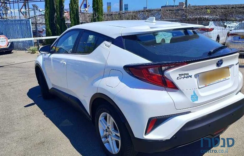 2020' Toyota C-HR טויוטה photo #4