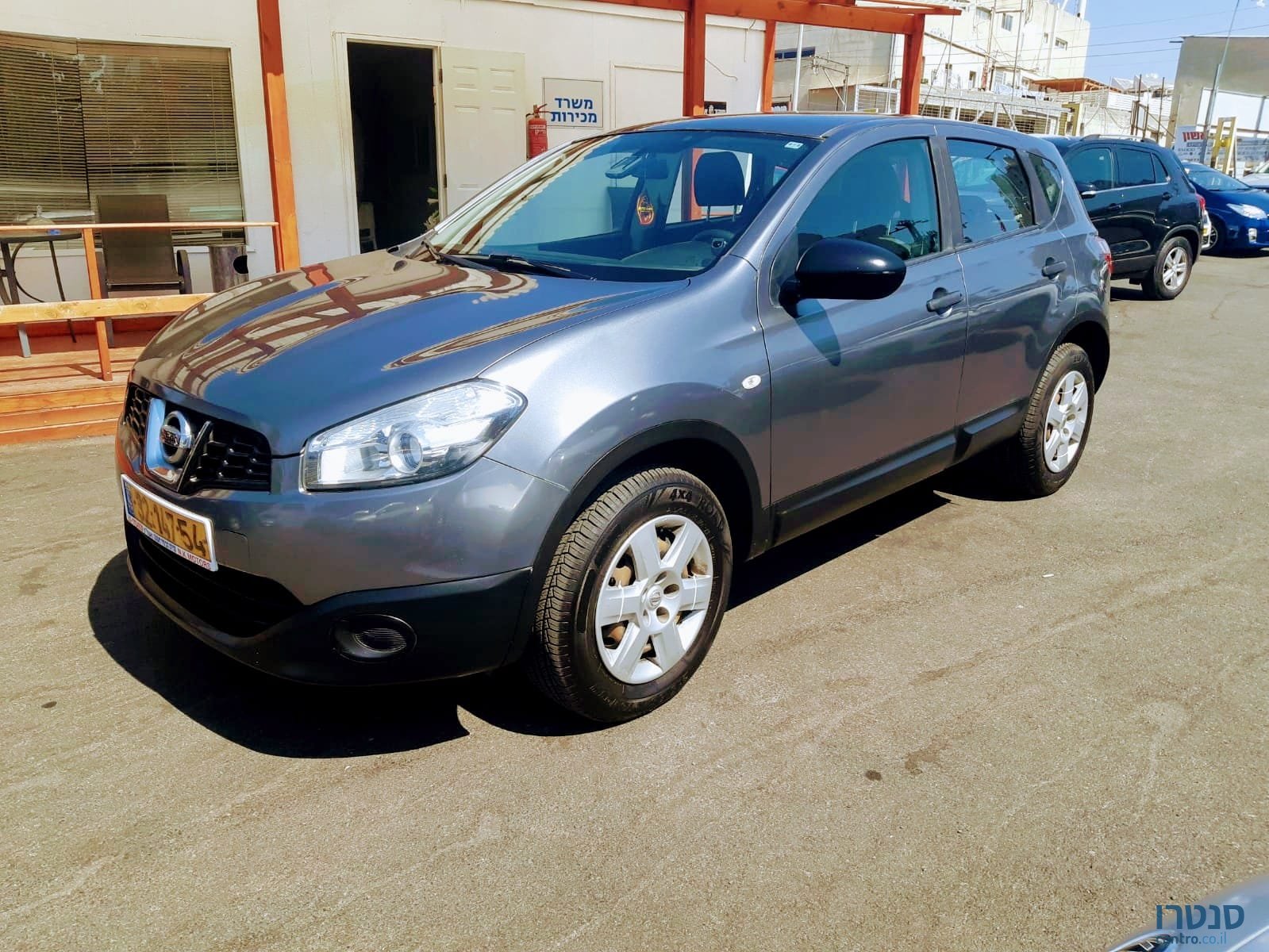 2014' Nissan Qashqai photo #2