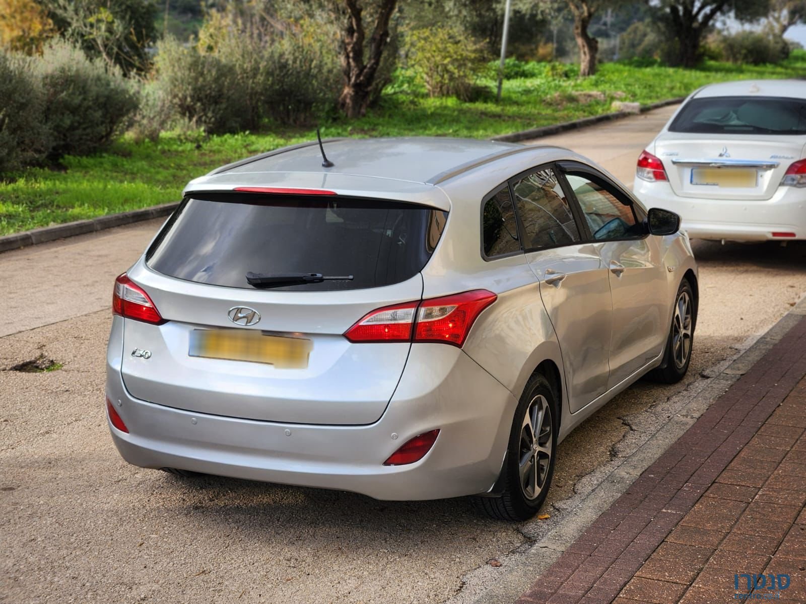 2016' Hyundai i30 photo #4