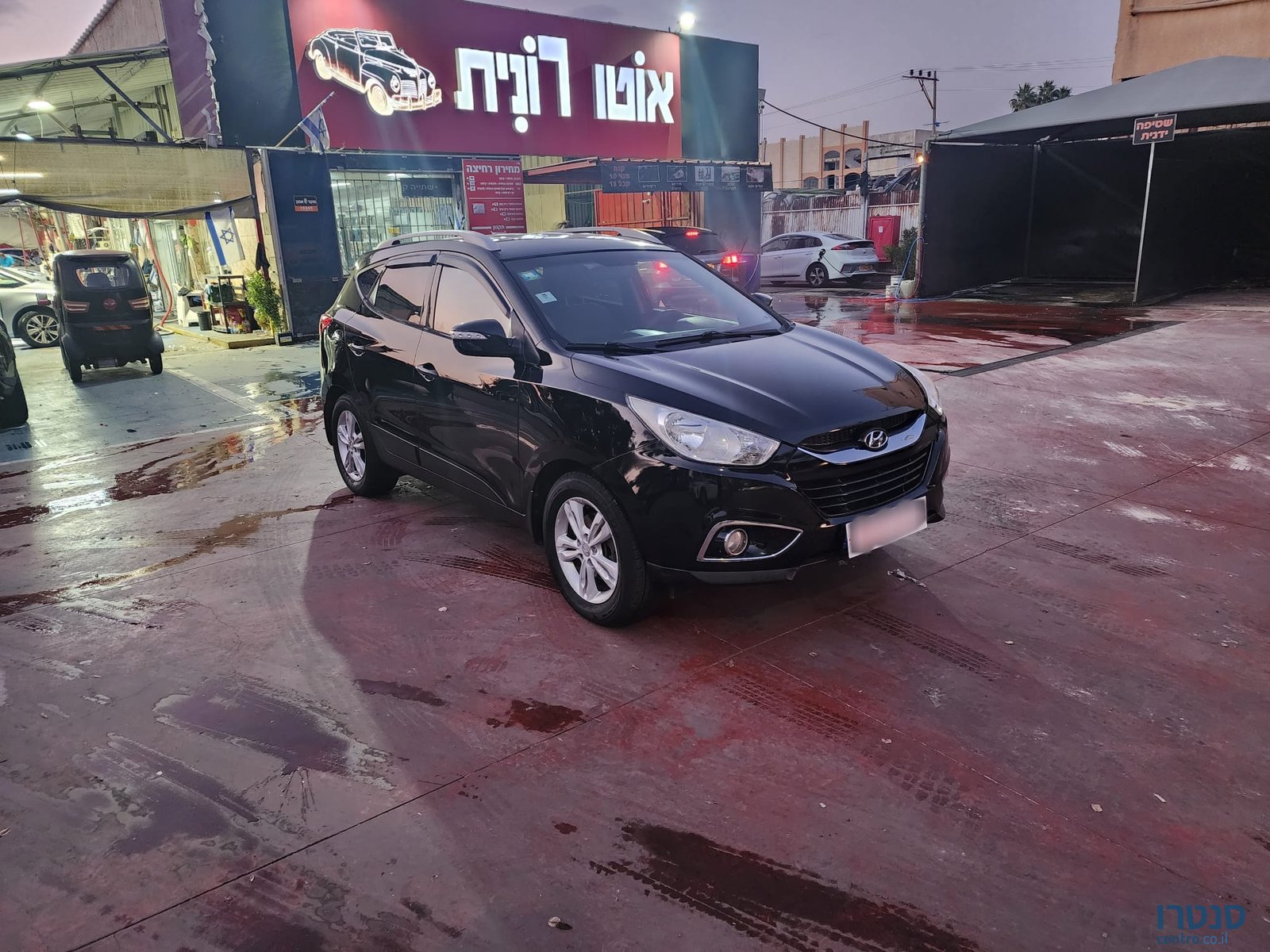 2012' Hyundai ix35 photo #6