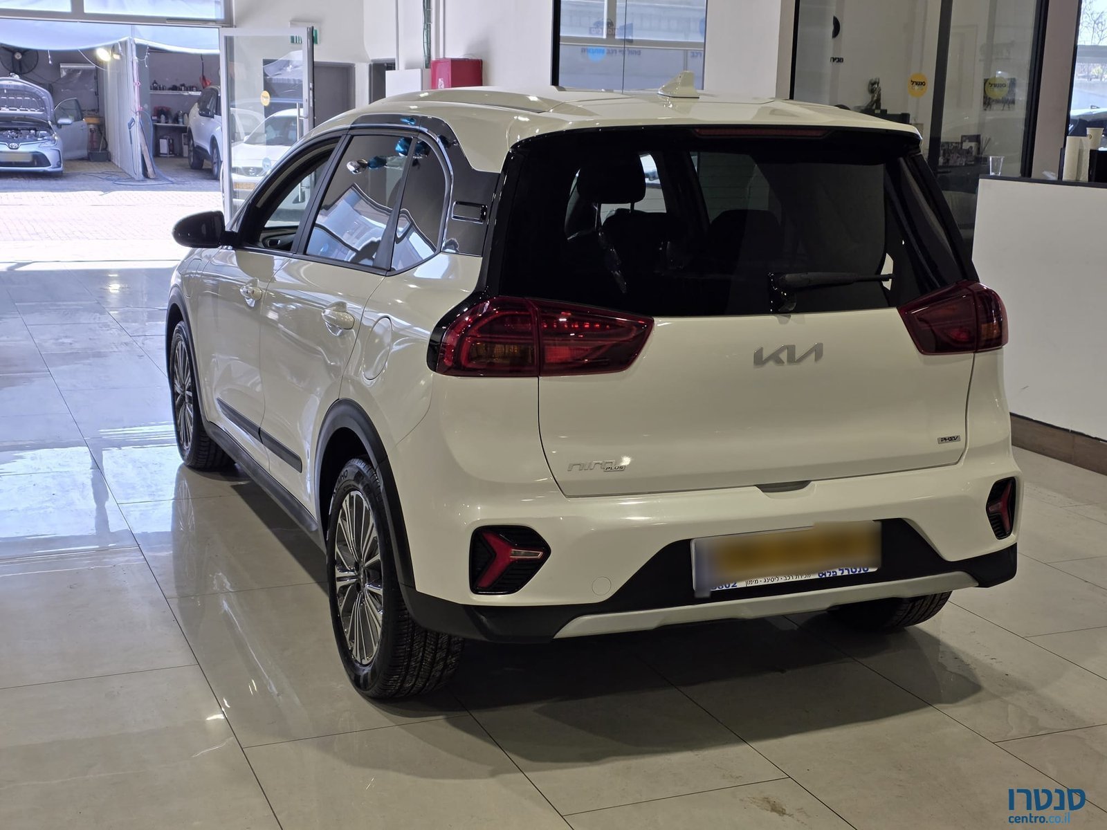 2023' Kia Niro היברידי/פלאגין photo #4