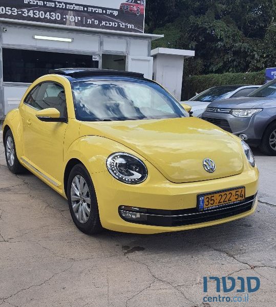 2015' Volkswagen New Beetle פולקסווגן חיפושית החדשה photo #2