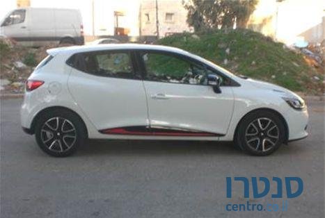 2014' Renault Clio האצ' בק טורבו Collection photo #3