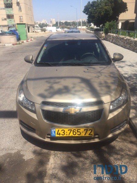 2010' Chevrolet Cruze photo #1