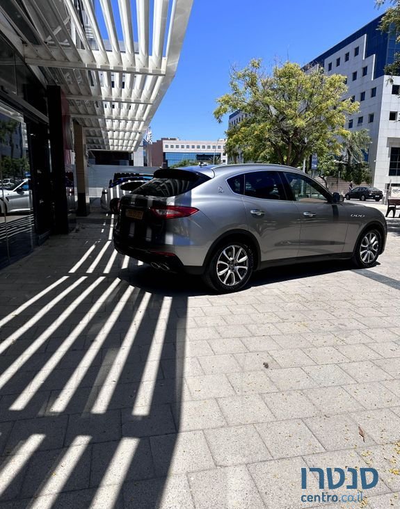 2020' Maserati Levante מזראטי לבנטה photo #6