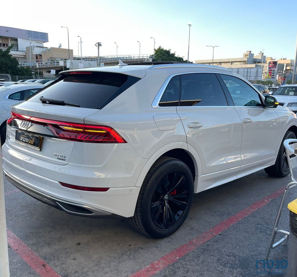 2019' Audi Q8 אאודי photo #5