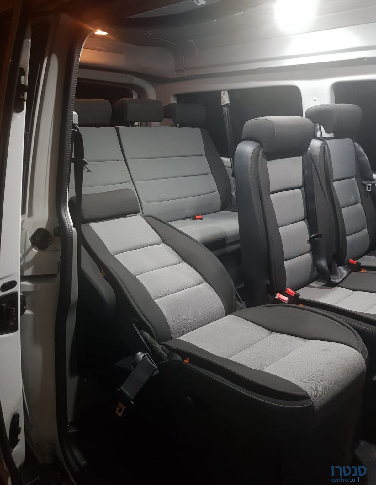 2019' Volkswagen Transporter פולקסווגן טרנספורטר photo #6