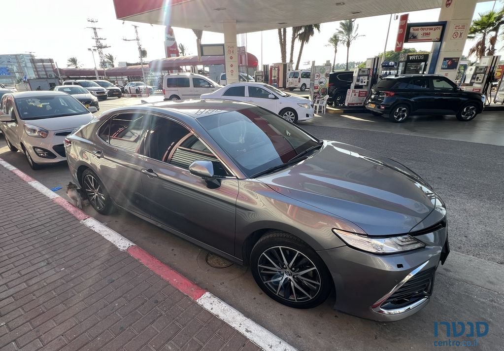 2022' Toyota Camry טויוטה קאמרי photo #2