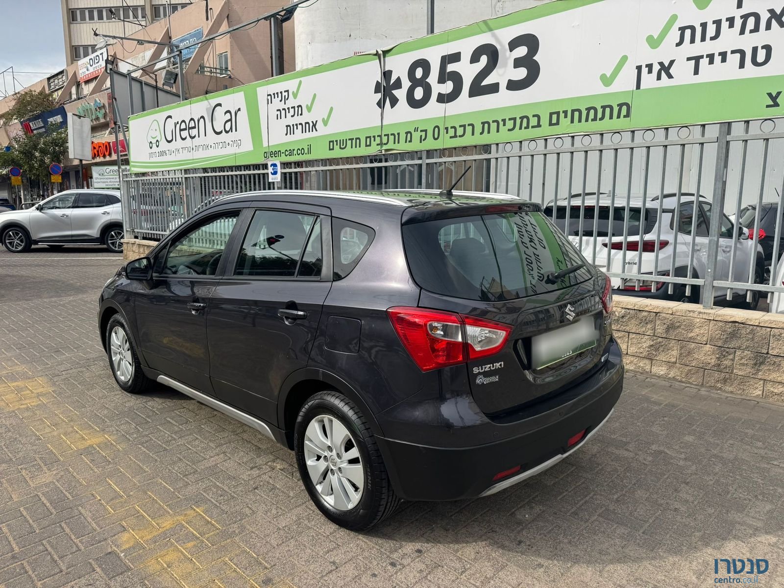 2015' Suzuki SX4 photo #4