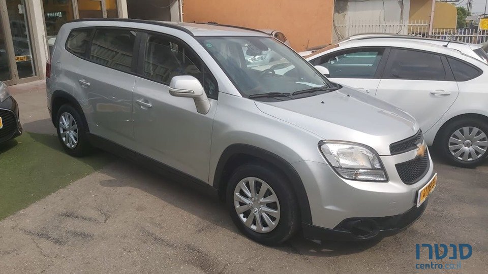 2016' Chevrolet Orlando photo #1