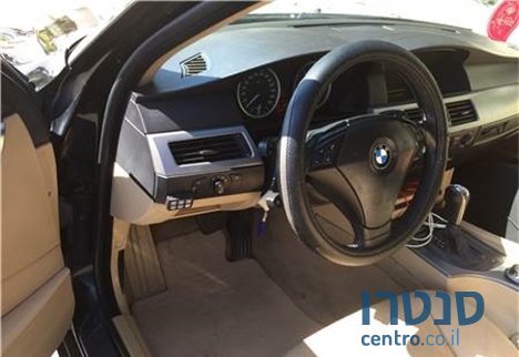2004' BMW 530 ריפודי עור photo #3