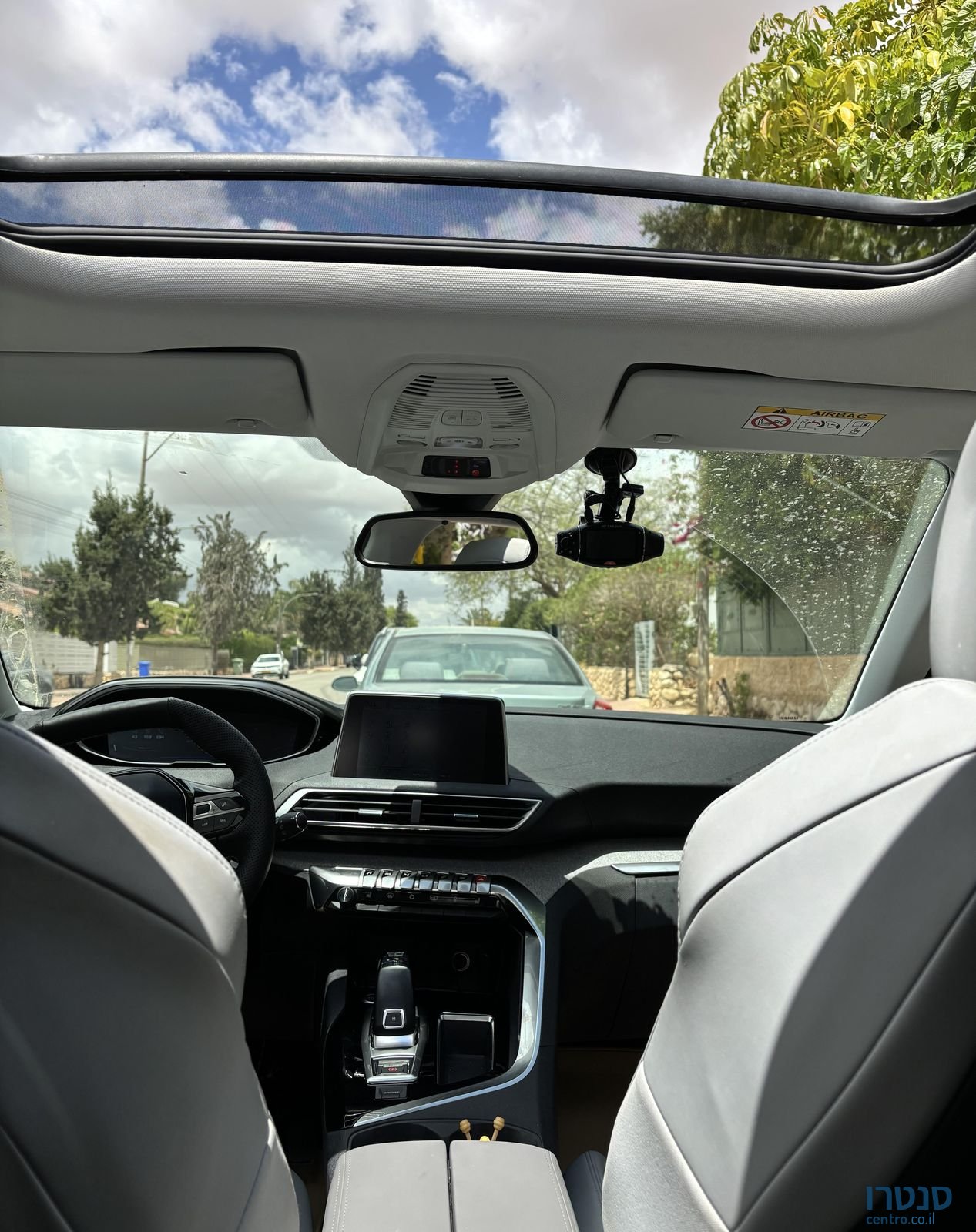 2018' Peugeot 3008 פיג'ו photo #2