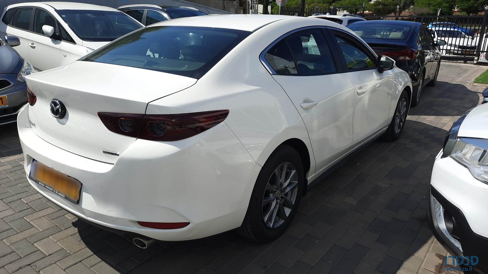 2021' Mazda 3 COMFORT photo #3