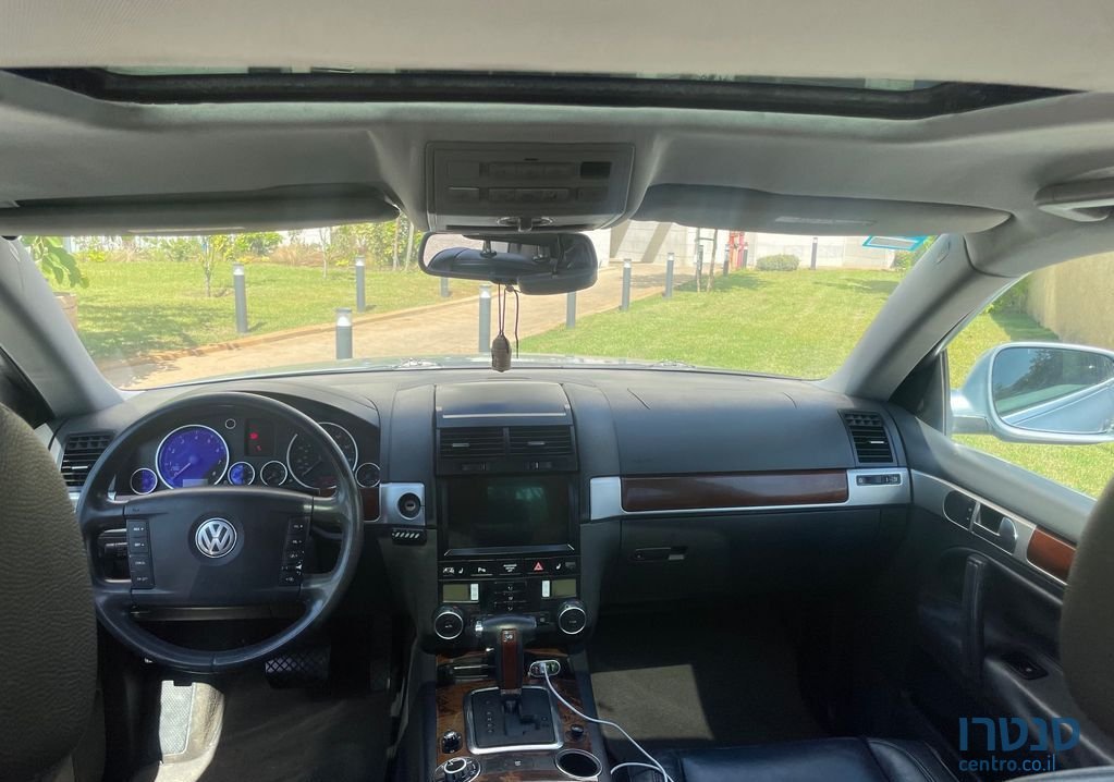 2005' Volkswagen Touareg פולקסווגן טוארג photo #3