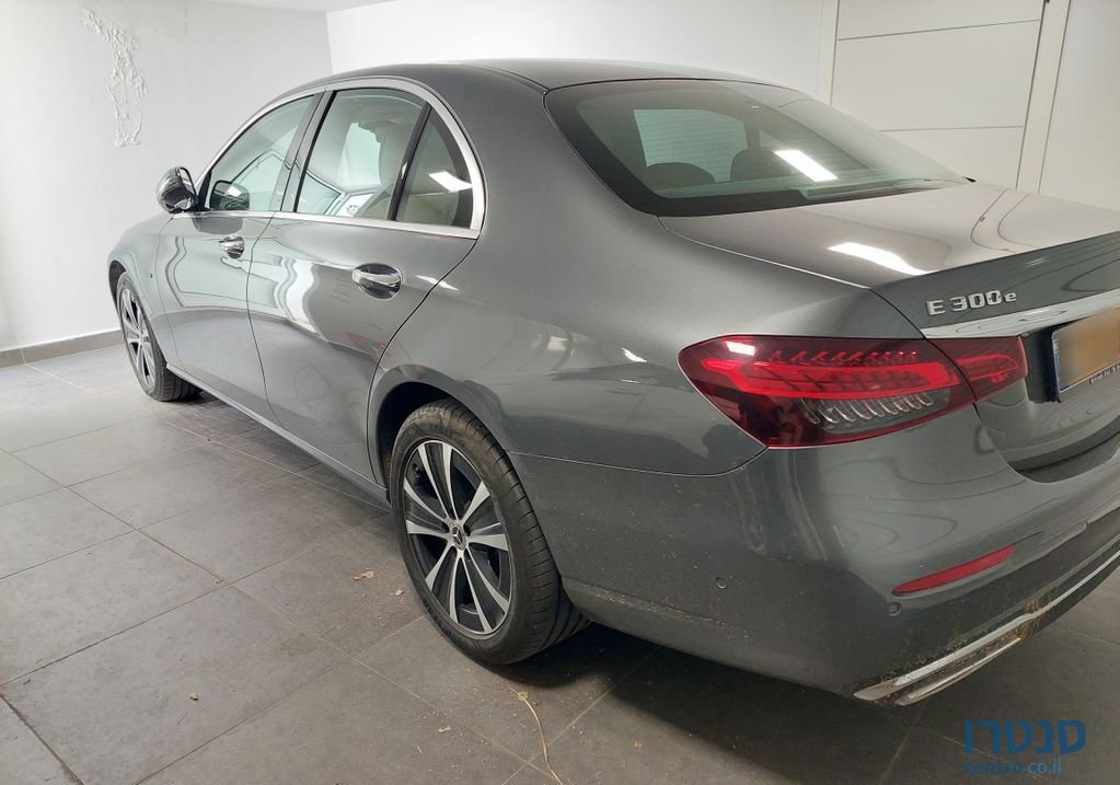 2021' Mercedes-Benz E-Class מרצדס photo #3