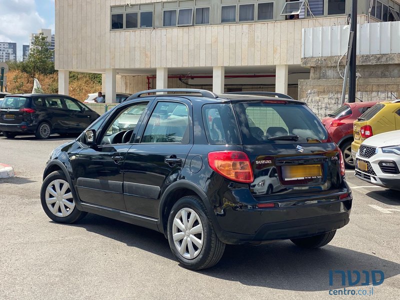 2013' Suzuki SX4 סוזוקי photo #4