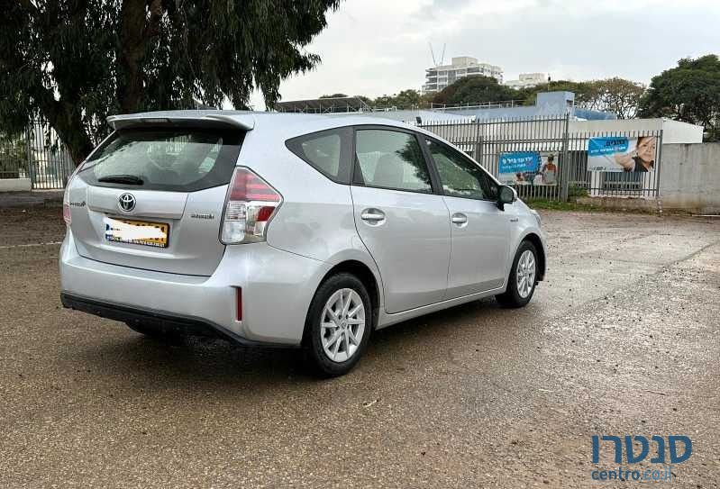 2018' Toyota Prius טויוטה פריוס פלוס photo #2