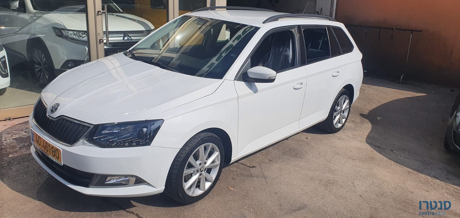 2017' Skoda Fabia photo #1