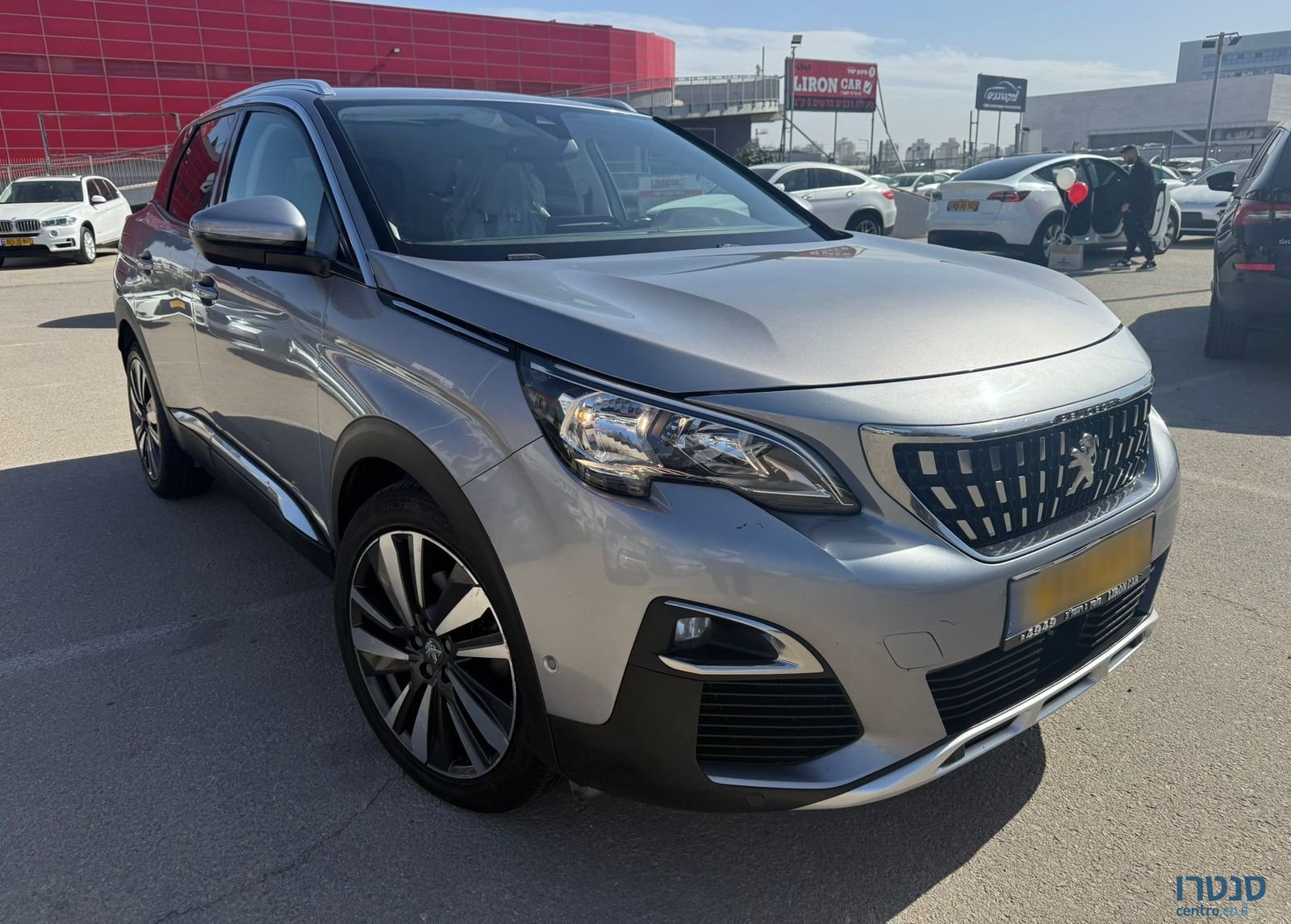 2020' Peugeot 3008 פיג'ו photo #2